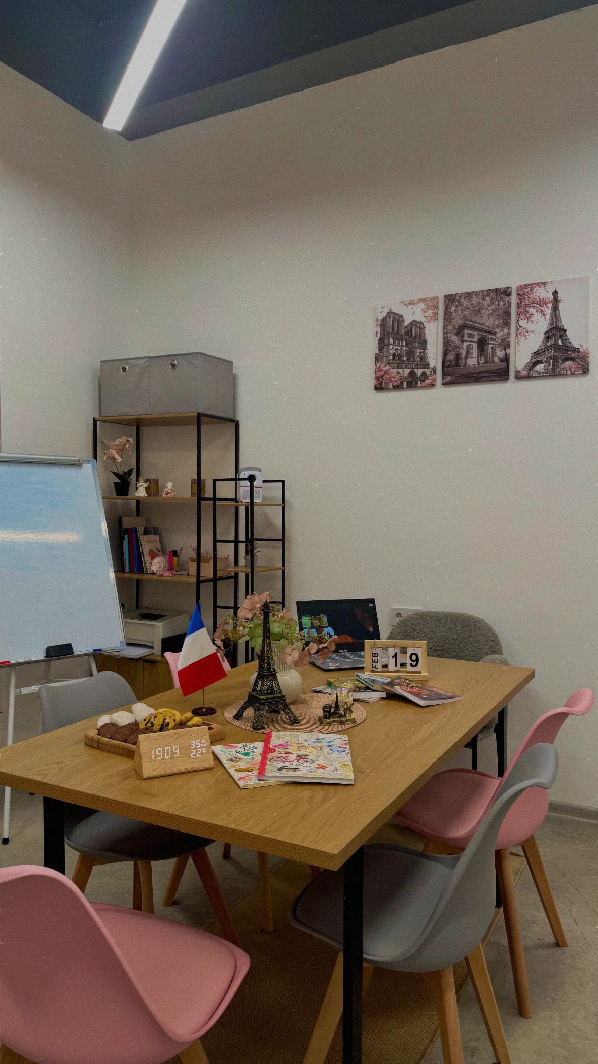 Photo from a language class